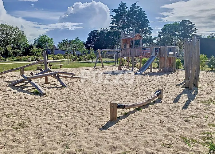 De Standing A Jullouville: 6 Couchages, Piscine Chauffee, Proche Et Commerces, Wifi Gratuit - Fr-1-361-548 * ジュルヴィル・レ・パン